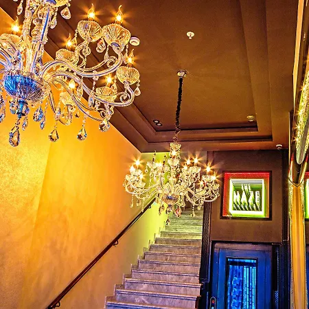 The Haze Karakoey 4* Istanbul