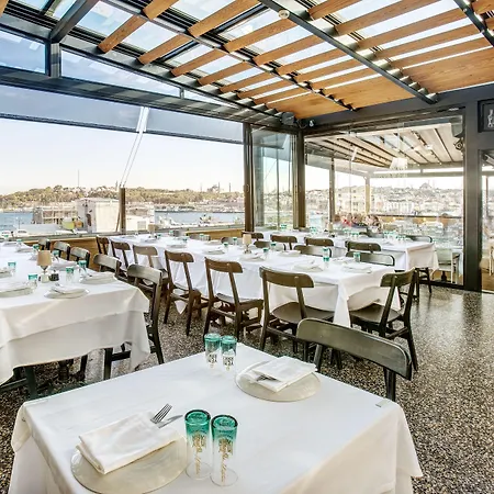 The Haze Karakoey 4* Istanbul