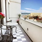 The Haze Karakoey 4* Istanbul