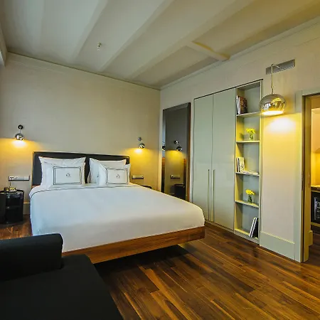 The Haze Karakoey 4* איסטמבול