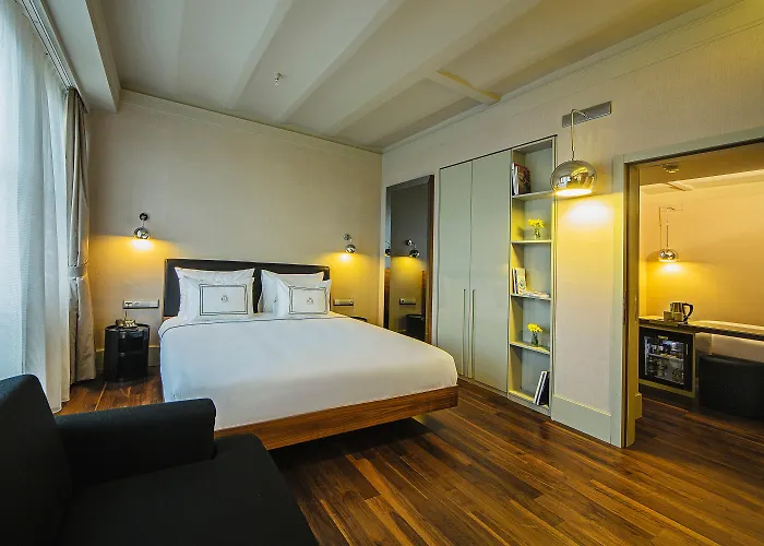 The Haze Karakoey 4* Istanbul