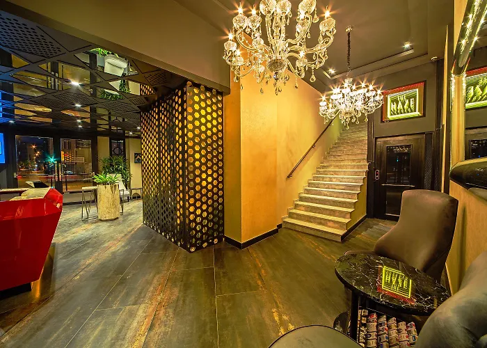 The Haze Karakoey Hotell 4*